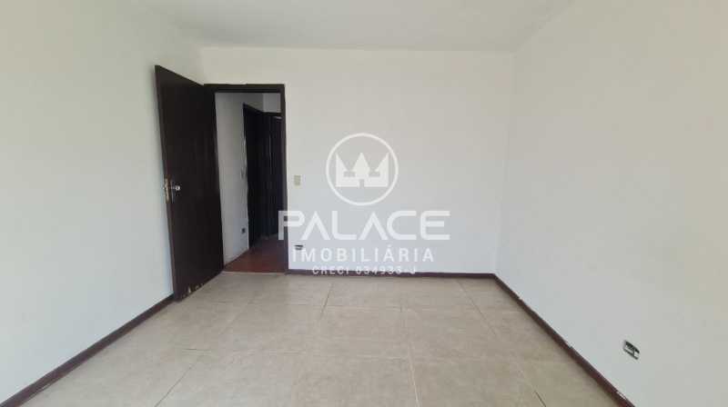 Casa à venda com 2 quartos, 129m² - Foto 12