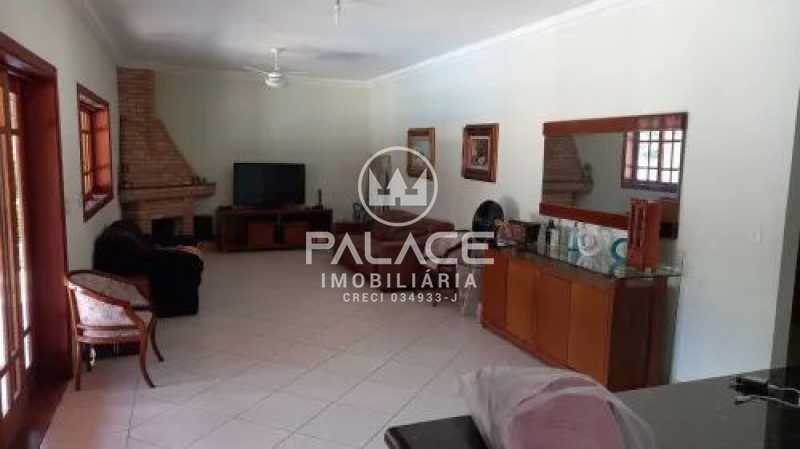 Casa de Condomínio à venda com 2 quartos, 250m² - Foto 13
