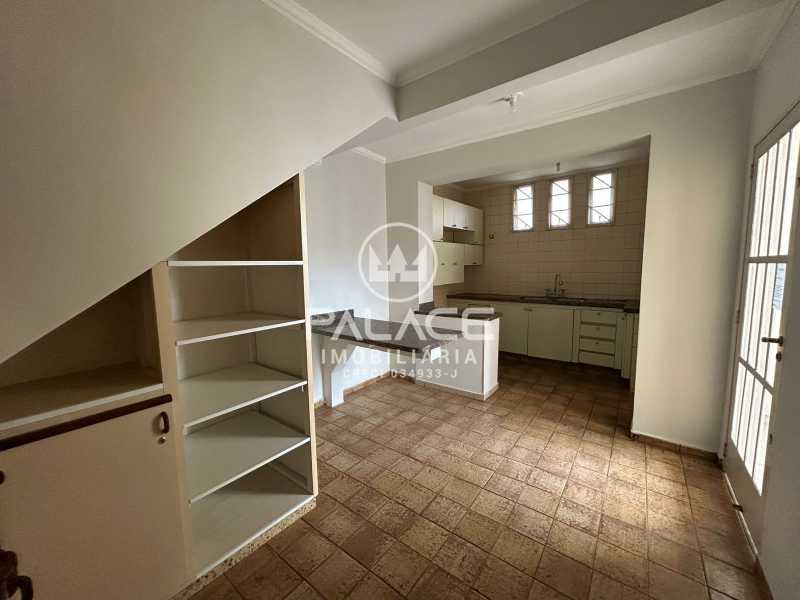 Casa para alugar com 3 quartos, 90m² - Foto 8