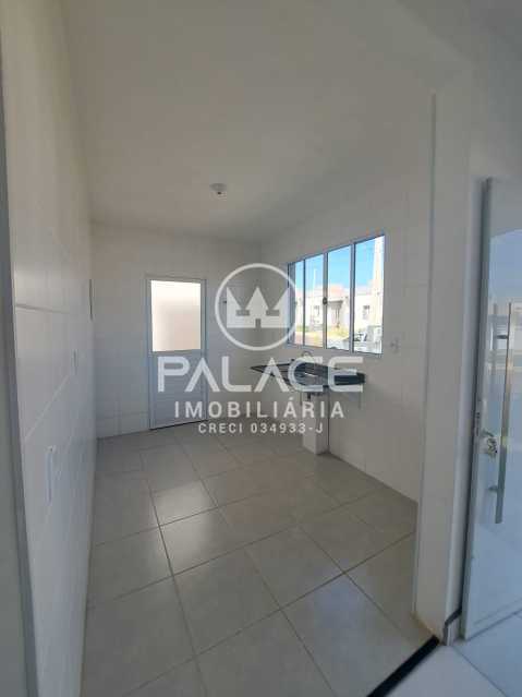 Casa de Condomínio à venda e aluguel com 2 quartos, 63m² - Foto 2