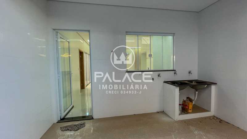 Casa à venda e aluguel com 3 quartos, 120m² - Foto 24