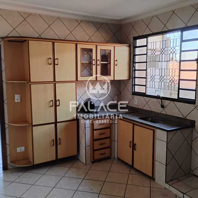 Casa para alugar com 2 quartos, 98m² - Foto 10