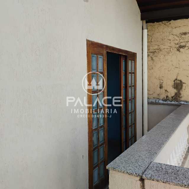 Casa para alugar com 2 quartos, 98m² - Foto 8