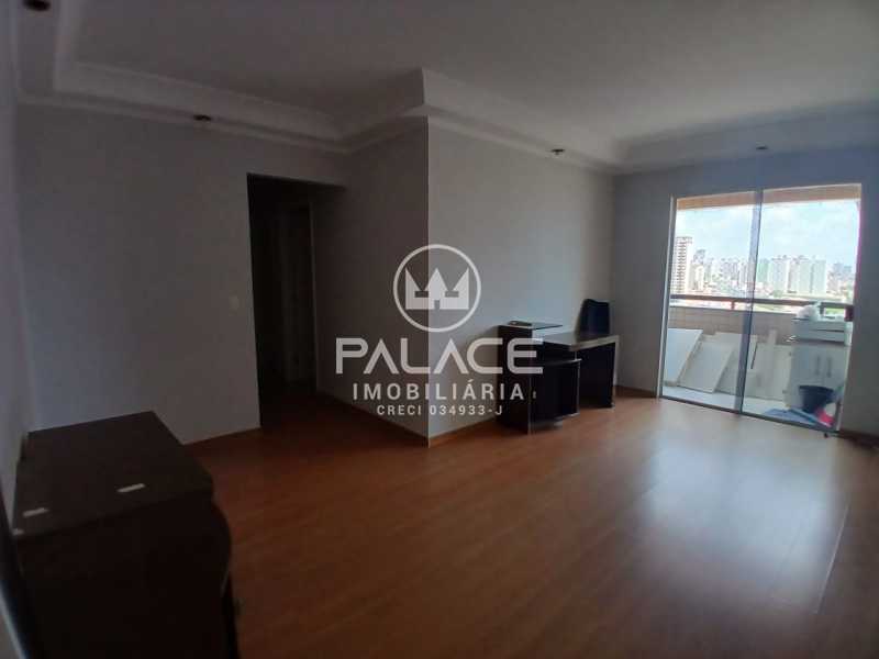 Apartamento para alugar com 3 quartos, 119m² - Foto 3