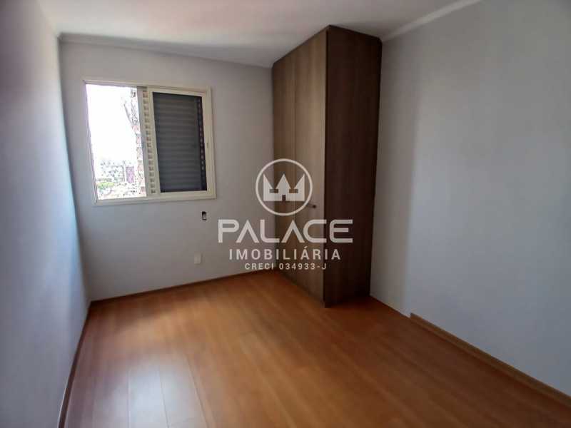 Apartamento para alugar com 3 quartos, 119m² - Foto 9