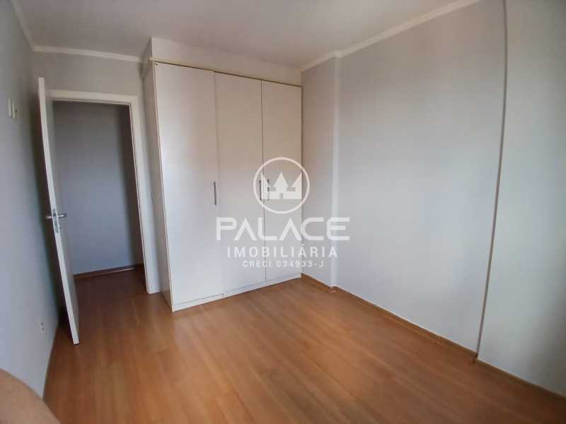 Apartamento para alugar com 3 quartos, 119m² - Foto 16