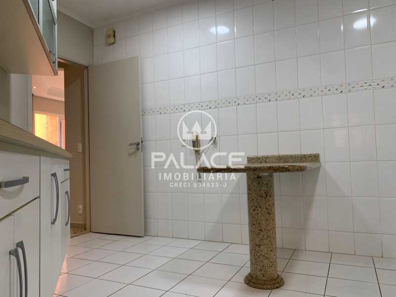Apartamento para alugar com 3 quartos, 75m² - Foto 28