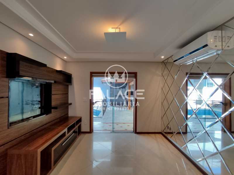 Casa de Condomínio para alugar com 3 quartos, 180m² - Foto 3