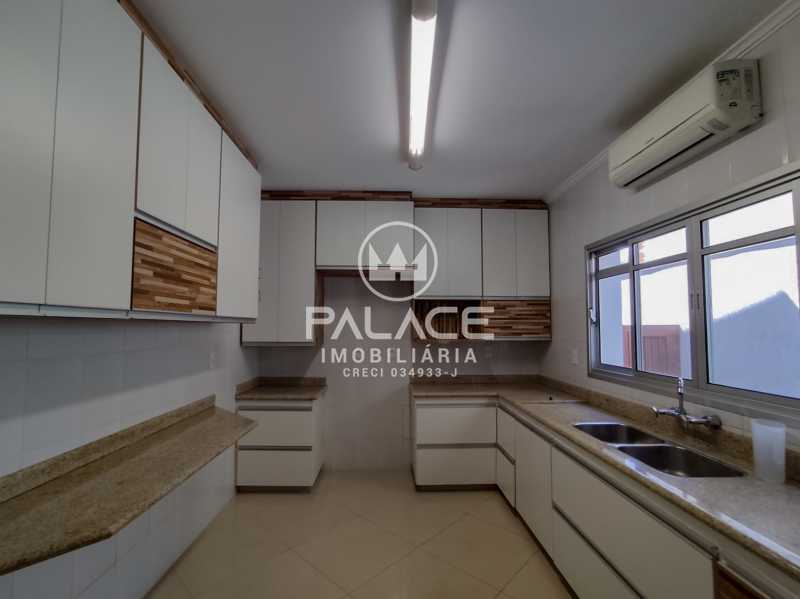 Casa de Condomínio para alugar com 3 quartos, 180m² - Foto 7
