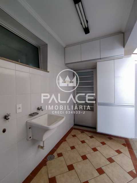 Casa de Condomínio para alugar com 3 quartos, 180m² - Foto 21