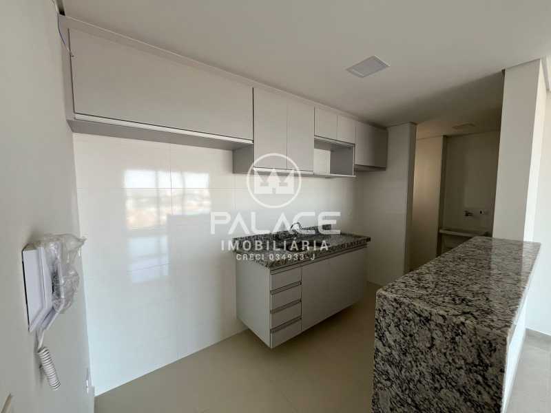 Apartamento para alugar com 3 quartos, 87m² - Foto 10