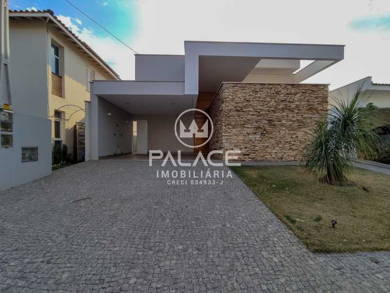Casa de Condomínio à venda e aluguel com 3 quartos, 160m² - Foto 1