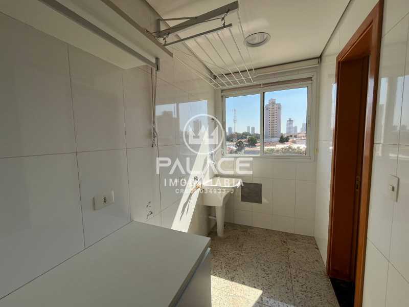 Apartamento para alugar com 3 quartos, 113m² - Foto 11