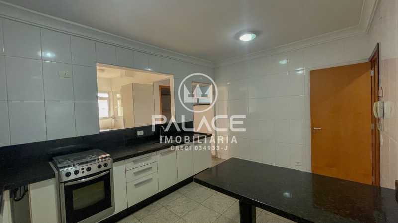 Apartamento para alugar com 3 quartos, 113m² - Foto 7