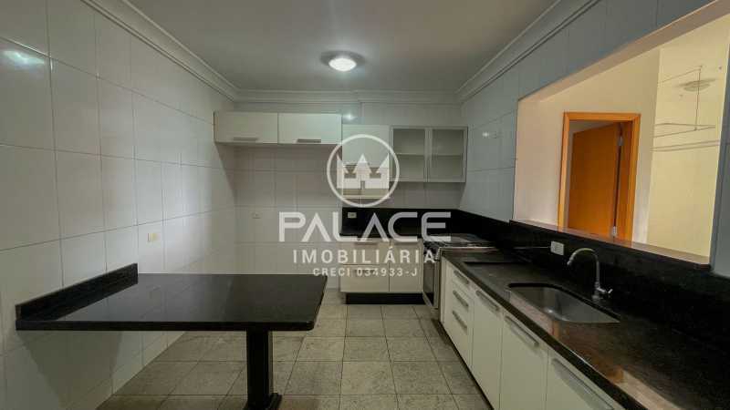 Apartamento para alugar com 3 quartos, 113m² - Foto 9