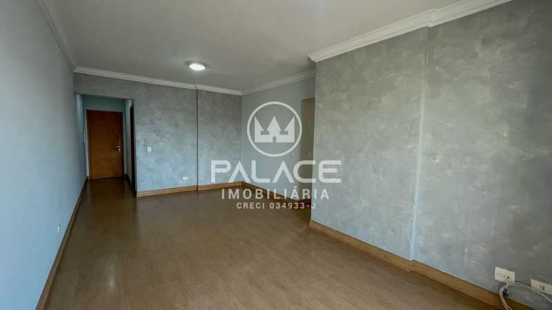 Apartamento para alugar com 3 quartos, 113m² - Foto 3