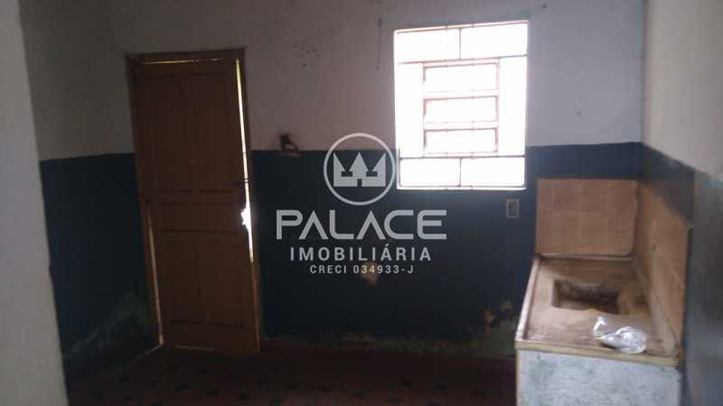 Casa à venda com 2 quartos, 78m² - Foto 5