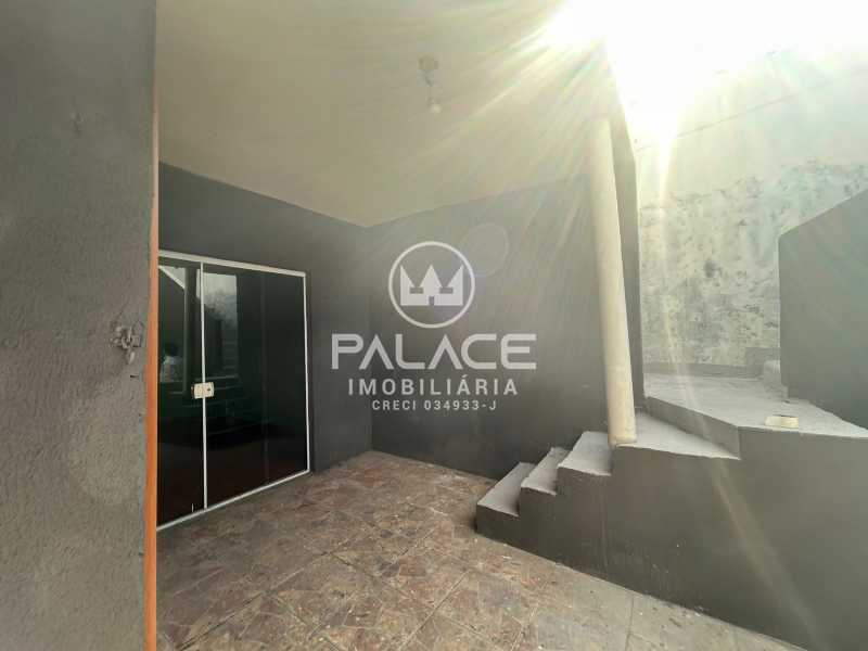Casa para alugar com 2 quartos, 95m² - Foto 2