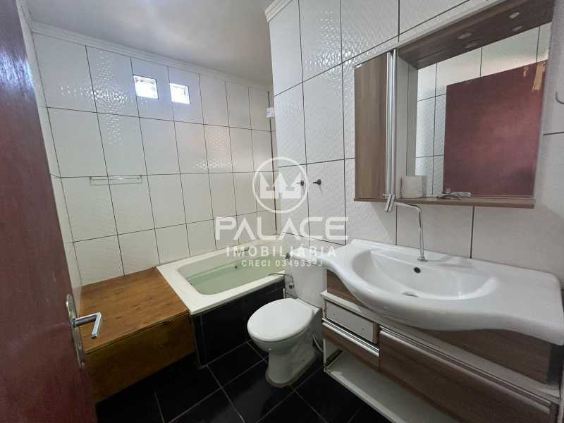 Casa para alugar com 2 quartos, 95m² - Foto 6