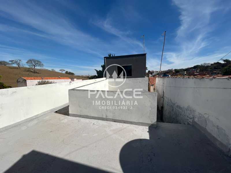 Casa para alugar com 2 quartos, 95m² - Foto 10