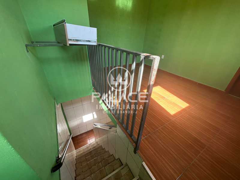 Casa para alugar com 2 quartos, 95m² - Foto 11