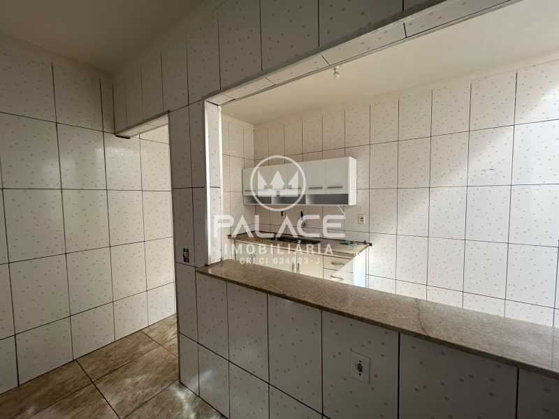 Casa para alugar com 2 quartos, 95m² - Foto 21
