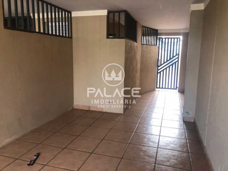 Casa para alugar com 2 quartos, 70m² - Foto 2