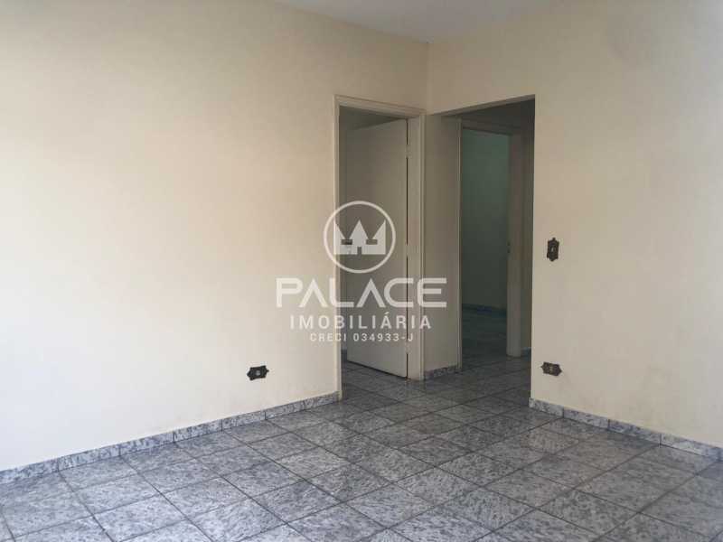 Casa para alugar com 2 quartos, 70m² - Foto 7