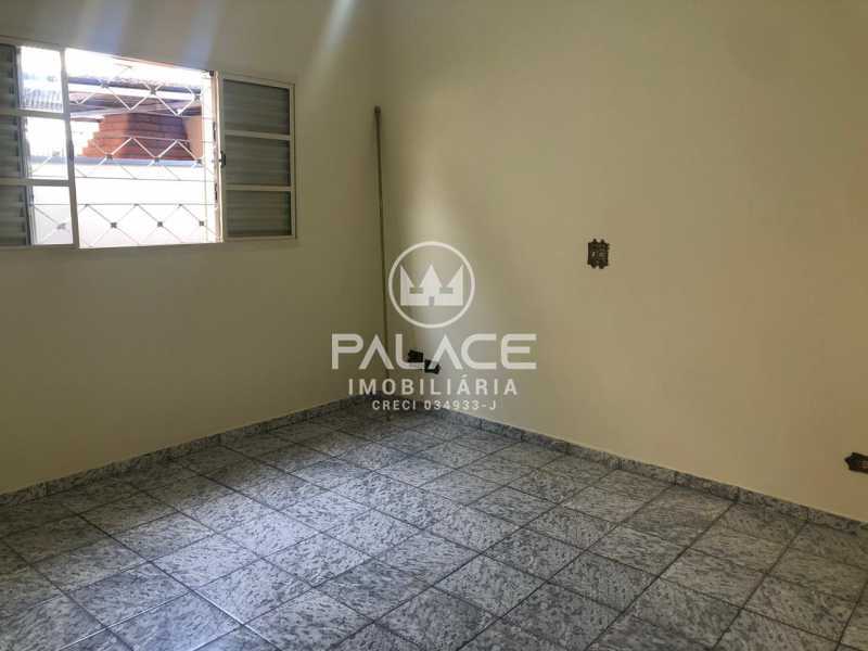 Casa para alugar com 2 quartos, 70m² - Foto 15