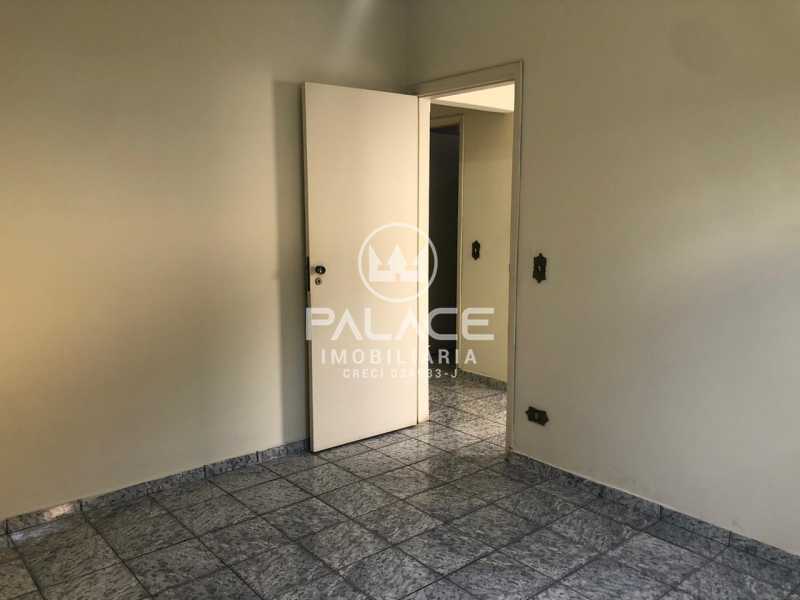 Casa para alugar com 2 quartos, 70m² - Foto 16