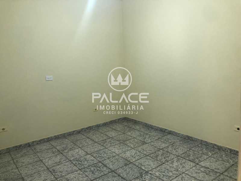 Casa para alugar com 2 quartos, 70m² - Foto 17