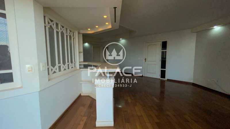 Apartamento para alugar com 4 quartos, 192m² - Foto 3