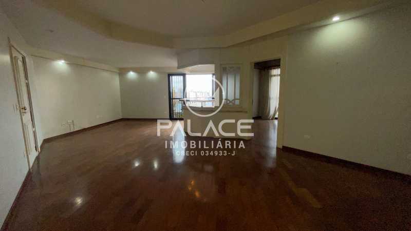 Apartamento para alugar com 4 quartos, 192m² - Foto 4