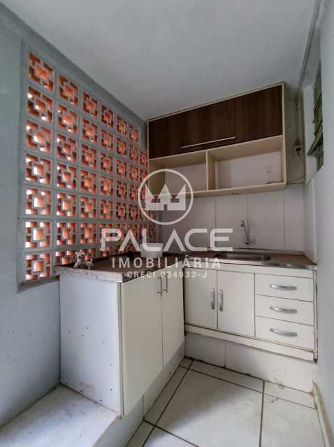 Casa Comercial para alugar com 3 quartos, 169m² - Foto 25