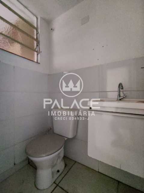 Casa Comercial para alugar com 3 quartos, 169m² - Foto 26