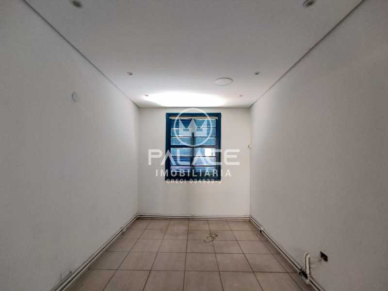 Casa Comercial para alugar com 3 quartos, 169m² - Foto 21