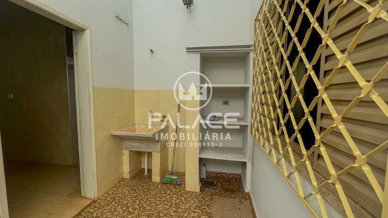 Casa para alugar com 3 quartos, 150m² - Foto 17