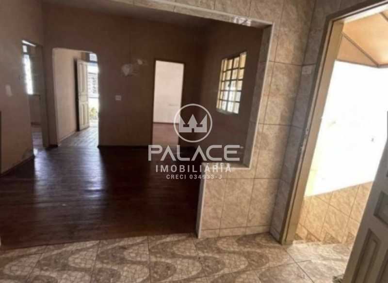 Casa de Vila à venda com 2 quartos, 60m² - Foto 1