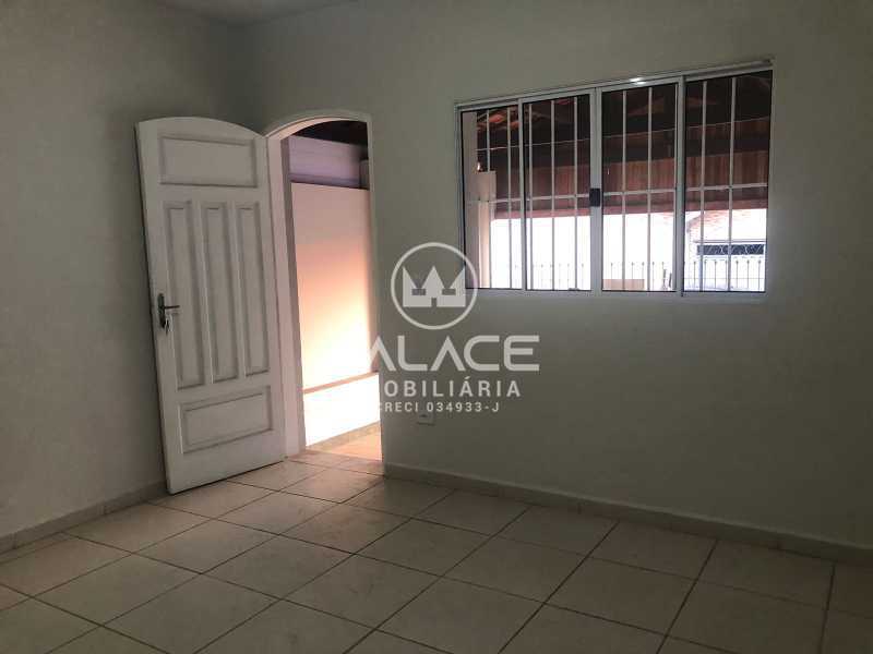 Casa para alugar com 2 quartos, 90m² - Foto 3