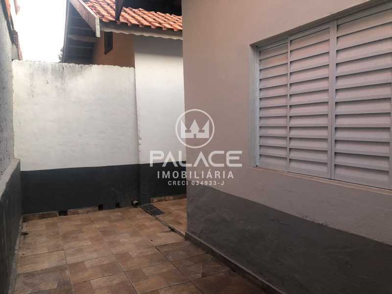 Casa para alugar com 2 quartos, 90m² - Foto 18