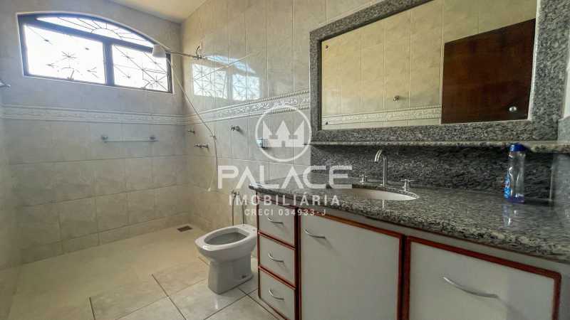 Casa à venda e aluguel com 3 quartos, 312m² - Foto 13