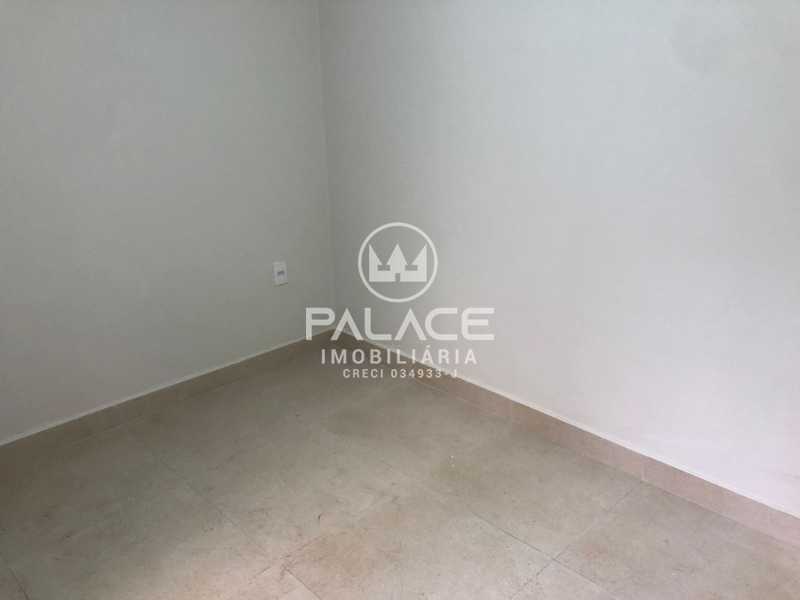 Casa para alugar com 3 quartos, 60m² - Foto 13