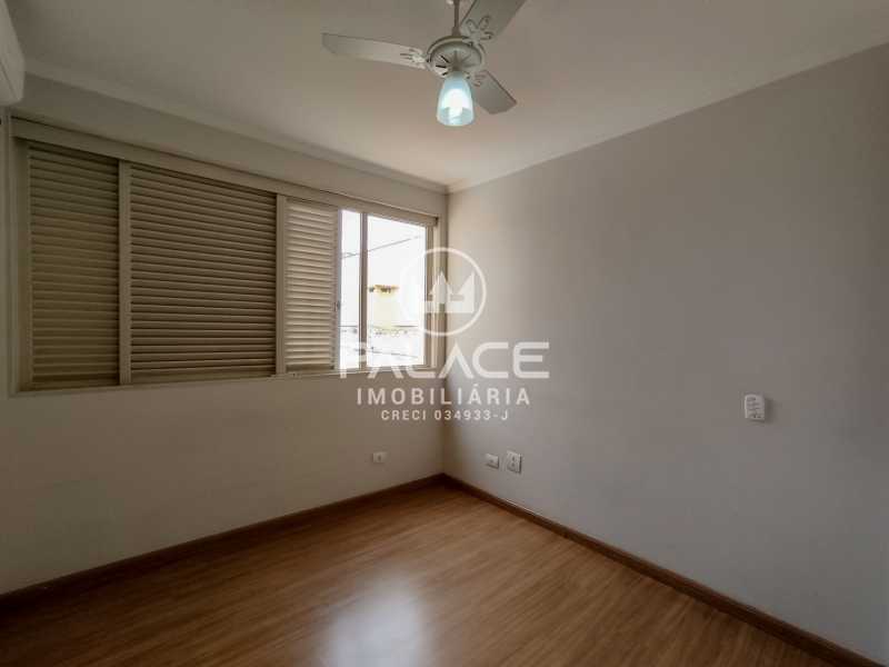 Casa para alugar com 5 quartos, 227m² - Foto 16