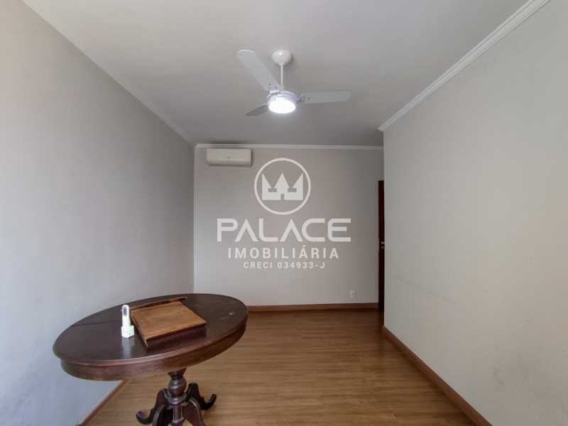 Casa para alugar com 5 quartos, 227m² - Foto 19
