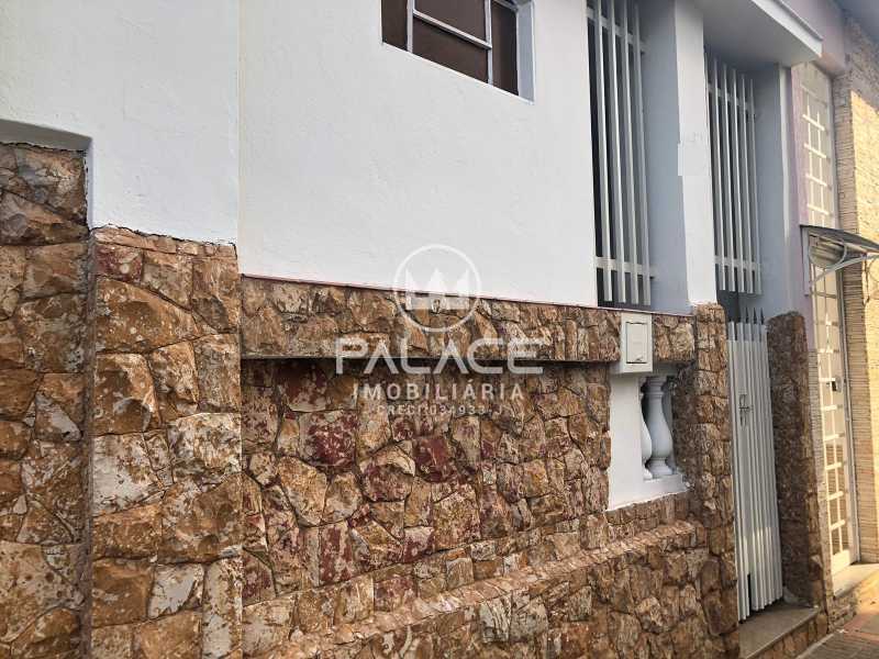 Casa para alugar com 1 quarto, 60m² - Foto 1