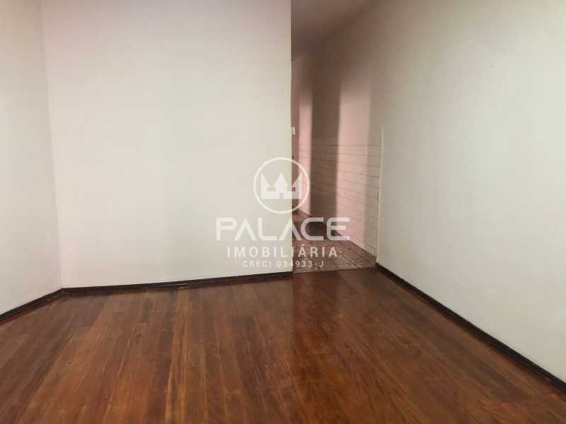 Casa para alugar com 1 quarto, 60m² - Foto 3