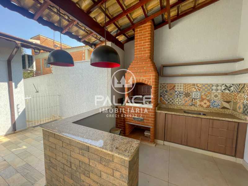 Casa à venda e aluguel com 4 quartos, 240m² - Foto 18