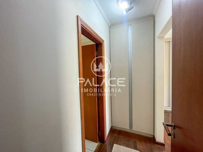 Casa à venda e aluguel com 4 quartos, 240m² - Foto 22