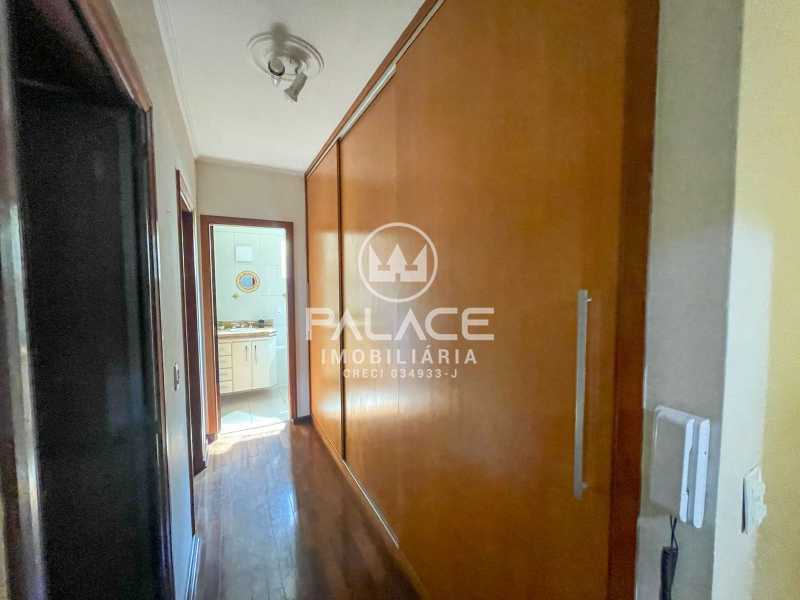 Casa à venda e aluguel com 4 quartos, 240m² - Foto 25
