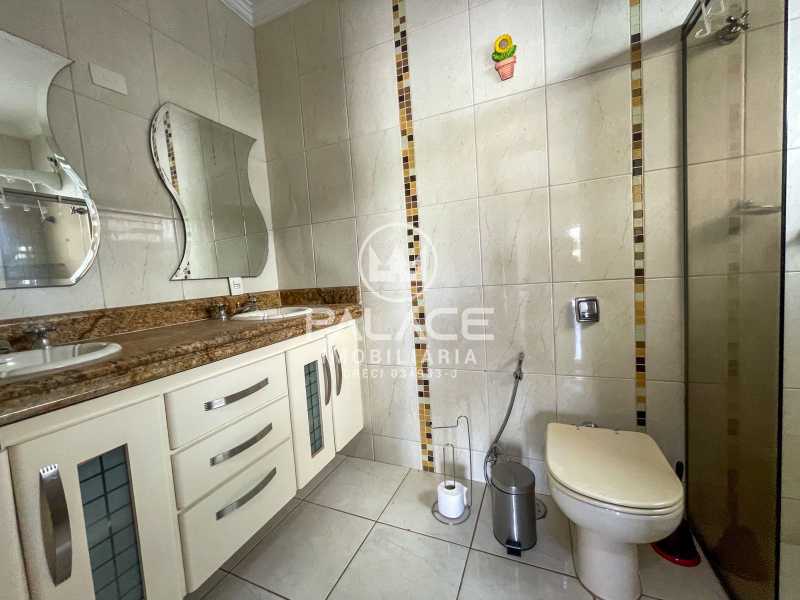 Casa à venda e aluguel com 4 quartos, 240m² - Foto 26